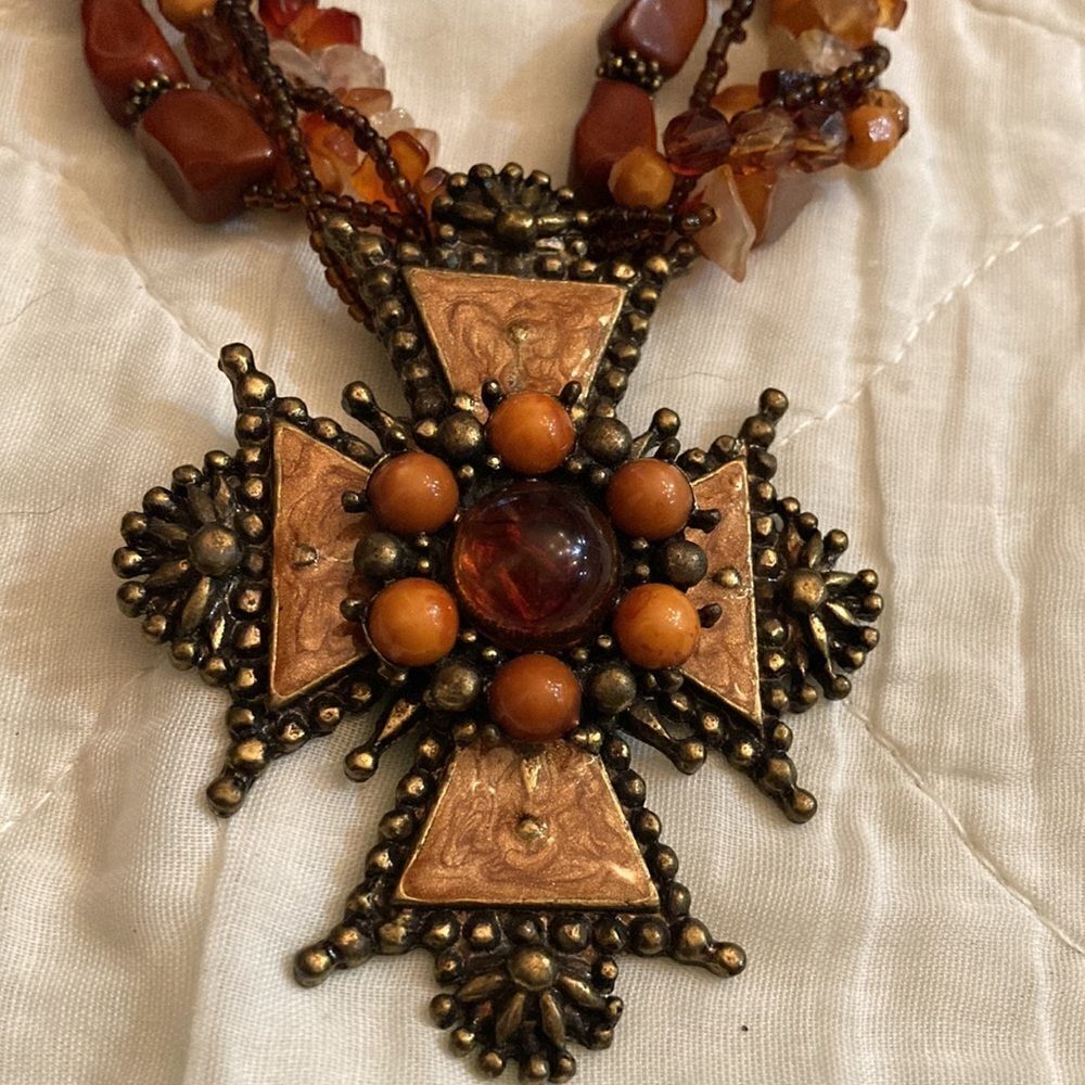 Necklace - Picture 7 of 15